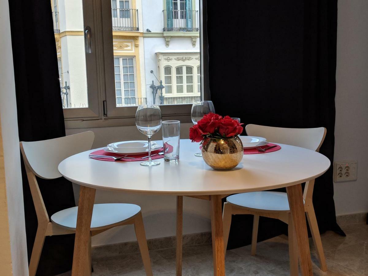 Apartamentos Arc Felix Saenz 2 2 말라가 외부 사진